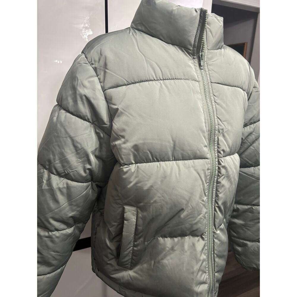 Forever 21 channel stitched puffer jacket camo green medium W. Streetwear preppy - Picture 3 of 9